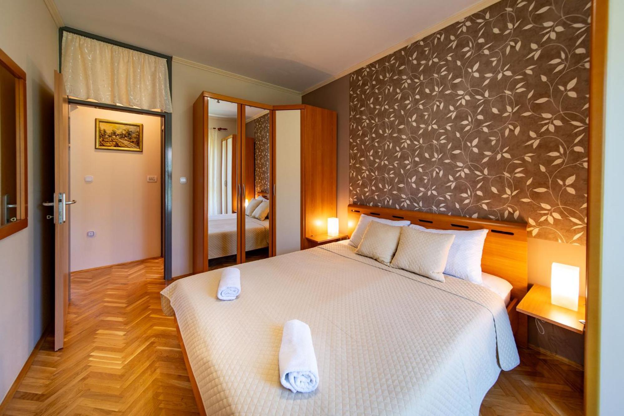Rab Centar Due Apartment Palit Екстериор снимка